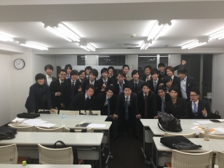 THEインタビュー！　M大学の異端児！