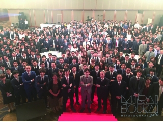 ＜2018年卒＞新卒採用スタートです。