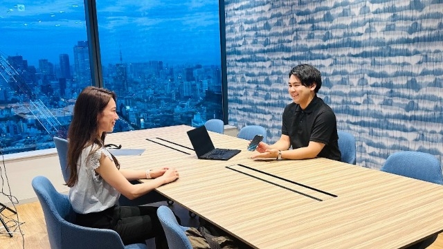 仕事風景撮影！会議室からの景色に注目です☆