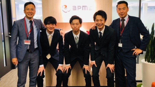 記念すべき第一期生！新入社員が入社しました。わーい！