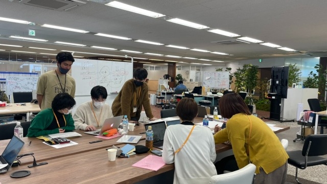 creativeインターンの様子