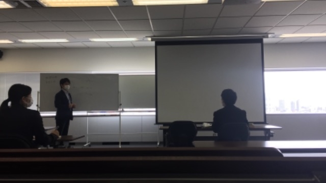 新入社員、夢に向かって成長しづづけるの第一歩！（写真暗めです・・・）