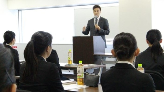 『Visionと戦略』の2020年5月号に当社の代表取締役CEOの貞松のインタビューが掲載されました