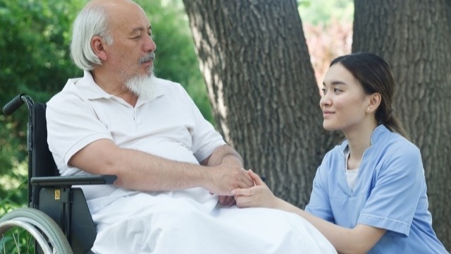 介護業界にこれから必要となってくること～外国人材を受け入れる為には？～