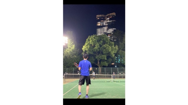 日比谷公園でテニスをしました