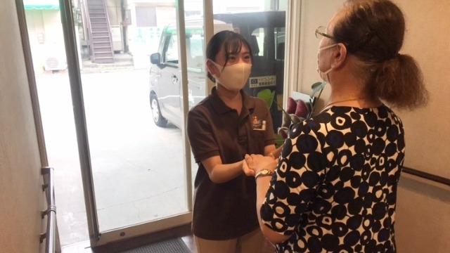 業界絞る前に一度見て！就活生に知ってほしい”介護”という仕事の魅力‼その①