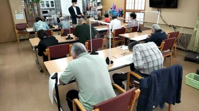 知ってた？？介護が必要な高齢者も漢字検定が受けられます！