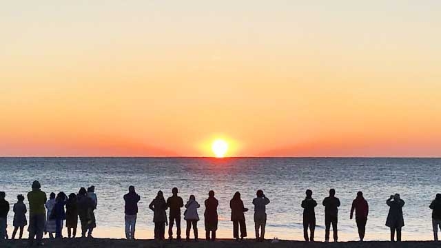 スタッフブログ：45日目　2020年スタート！！「初日の出」