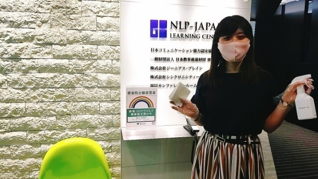 【虹ステッカーはじめました】