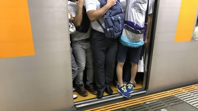満員電車に乗りたくないので。