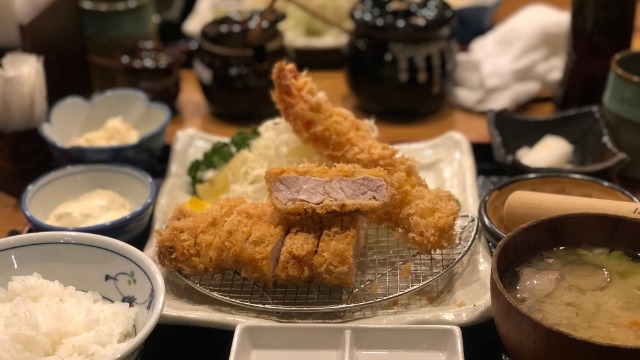 絶品とんかつ！！(株)アーキテクトコア