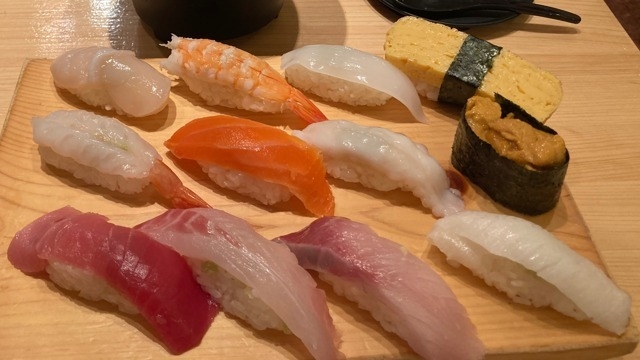 熱海でお寿司を食べました！