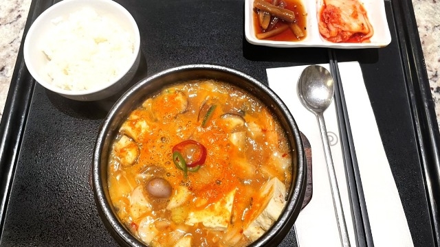 会社が海外旅行の費用をサポートする“新卒内定者限定”福利厚生があるってほんと？