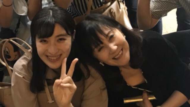 3人の息子を持つおちゃめな母ちゃん社員に、初めて娘ができた話