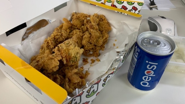 【突然のチキン、、？！？！！！】