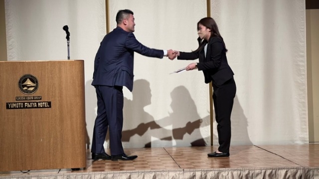 【サプライズで表彰？！】