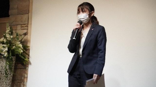 【新卒インタビュー・・・突然の特別賞で涙？！】