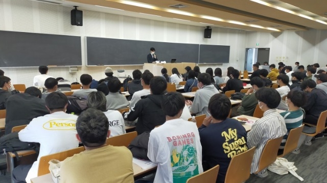 【入社2週間！？】大学の授業登壇