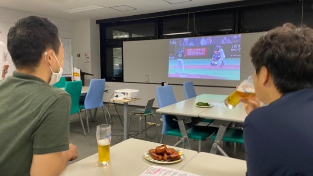 ビールサーバーのあるオフィス！