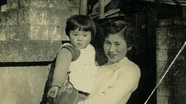 陽気な祖母の性格に惹かれいろんな人が集まりました。