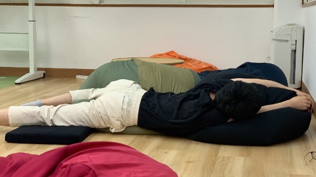 インターン生が寝てました！