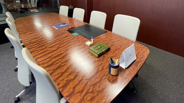 不動産は契約ごとが多いのです