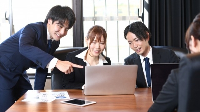 尊敬する人を見つける