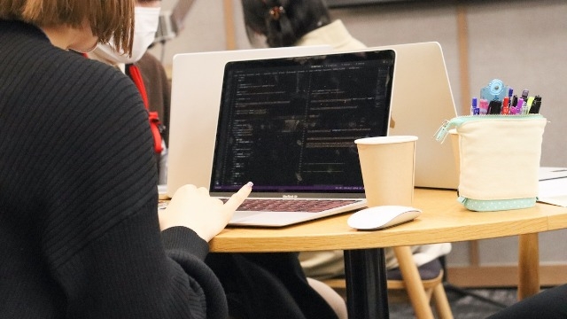 モチベーションUP！資格取得支援制度、カリキュラム手当のご紹介！