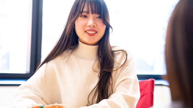 【新卒座談会#6】vivitの新卒4人の所属部署を紹介！気になる業務内容は？