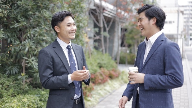 働くことを楽しんでいる大人と出会えていますか？