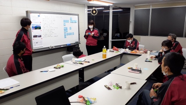 未来ミーティング。