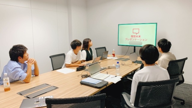 内定証書授与だけではない？クロスマート株式会社の内定者研修！