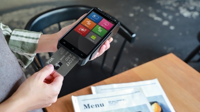 キャッシュレス決済事業の営業って何を売るの？