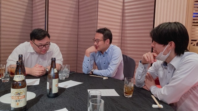 気になる上司との距離感は？