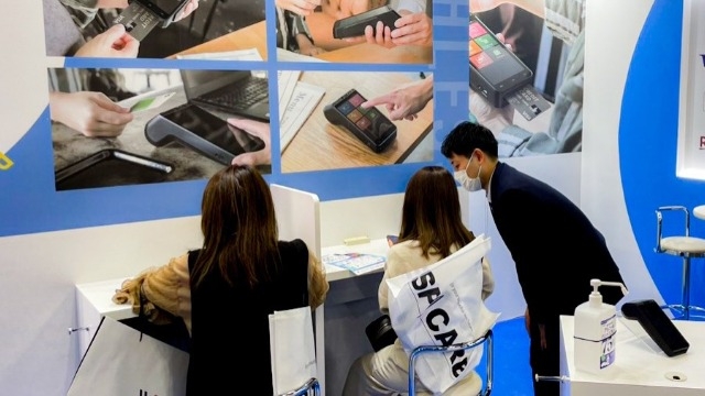 営業部はイベント参加で出張する事も！