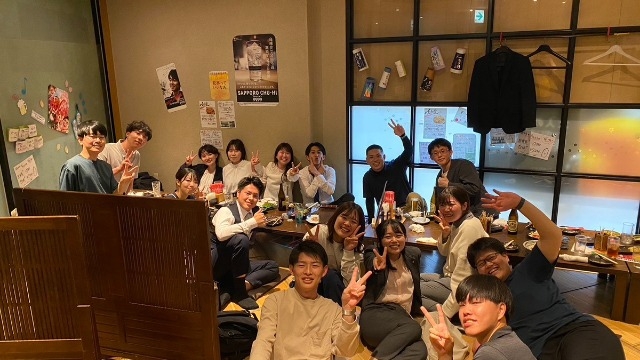 同期で月一の食事会をしました！