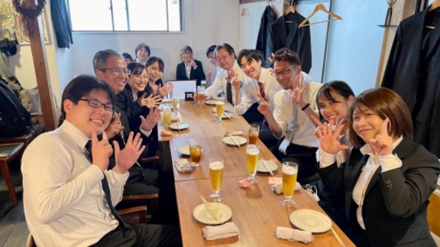 【内定者も参加！】全社員での懇親会♪