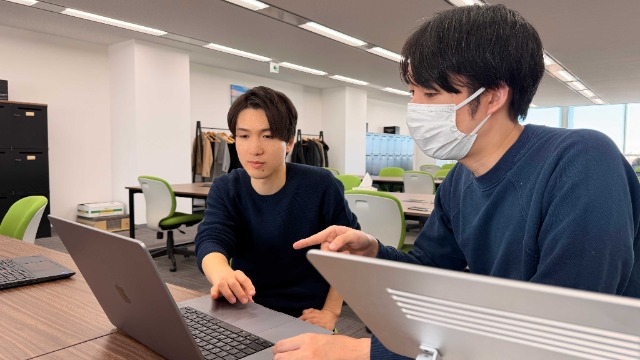 【入社エントリー④】超安定の公務員から、未経験でベンチャー企業のシステムエンジニアに転職！