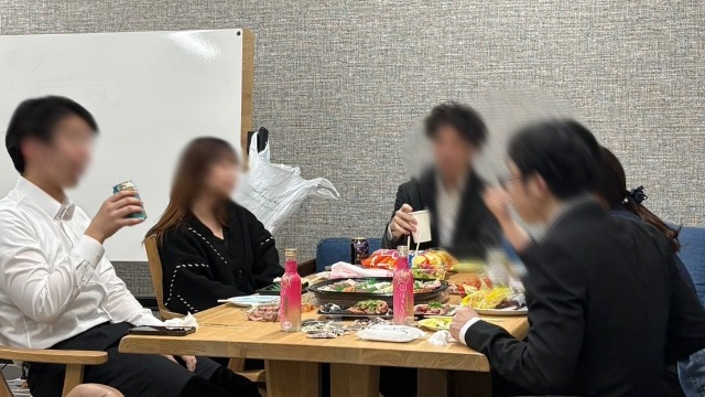 終業後のひととき。ルークス社員の“飲み会”に垣間見えるチームの素顔