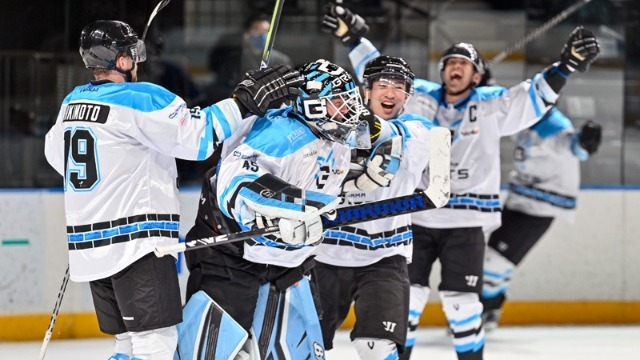 【事業紹介】プロアイスホッケーチーム横浜 GRITS とスポンサー契約を更新 