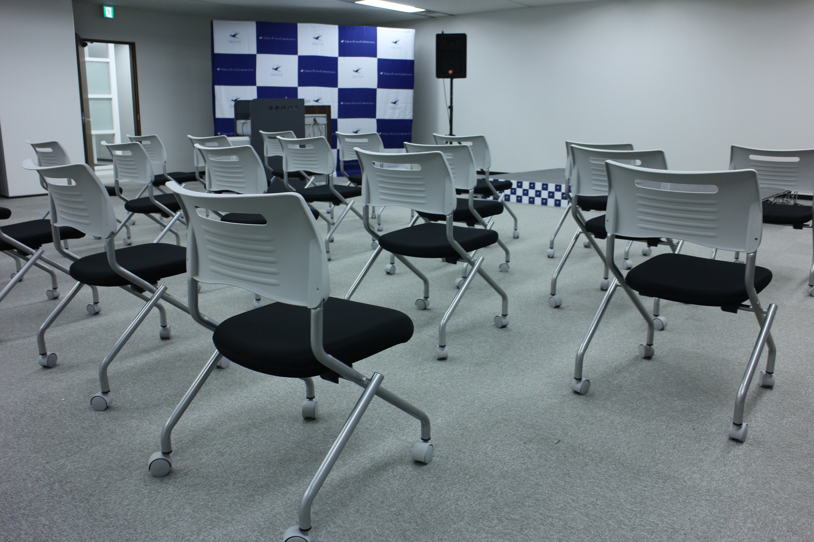 明日から3連チャン説明会！