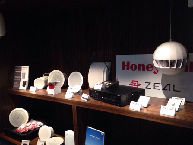 新しいオフィスの写真