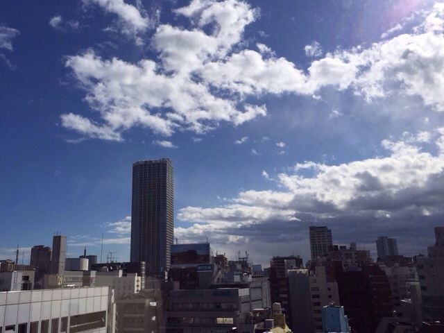 少し、今日は晴れましたね