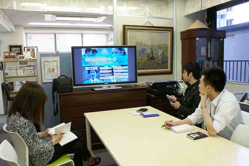 朝ミーティング