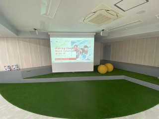 好きなアーティストのライブビューイングや、スポーツ観戦で社員同士のつながりを大切にしています。